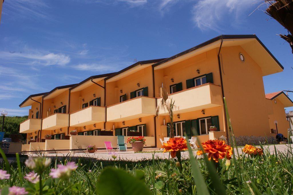 Conca Degli Dei Aparthotel Паестум Екстериор снимка